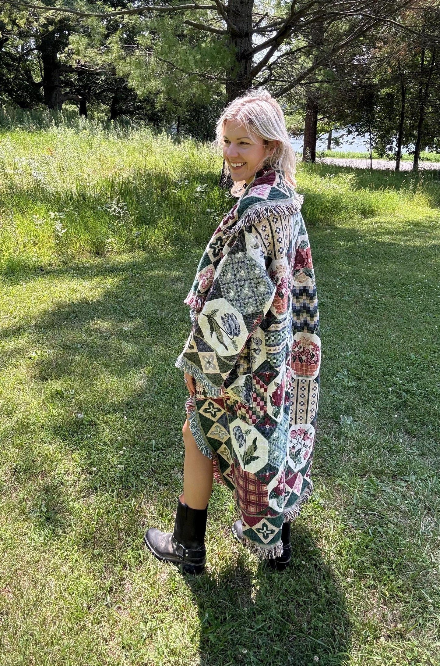 Country Cutie Long Fringe Blanket Coat