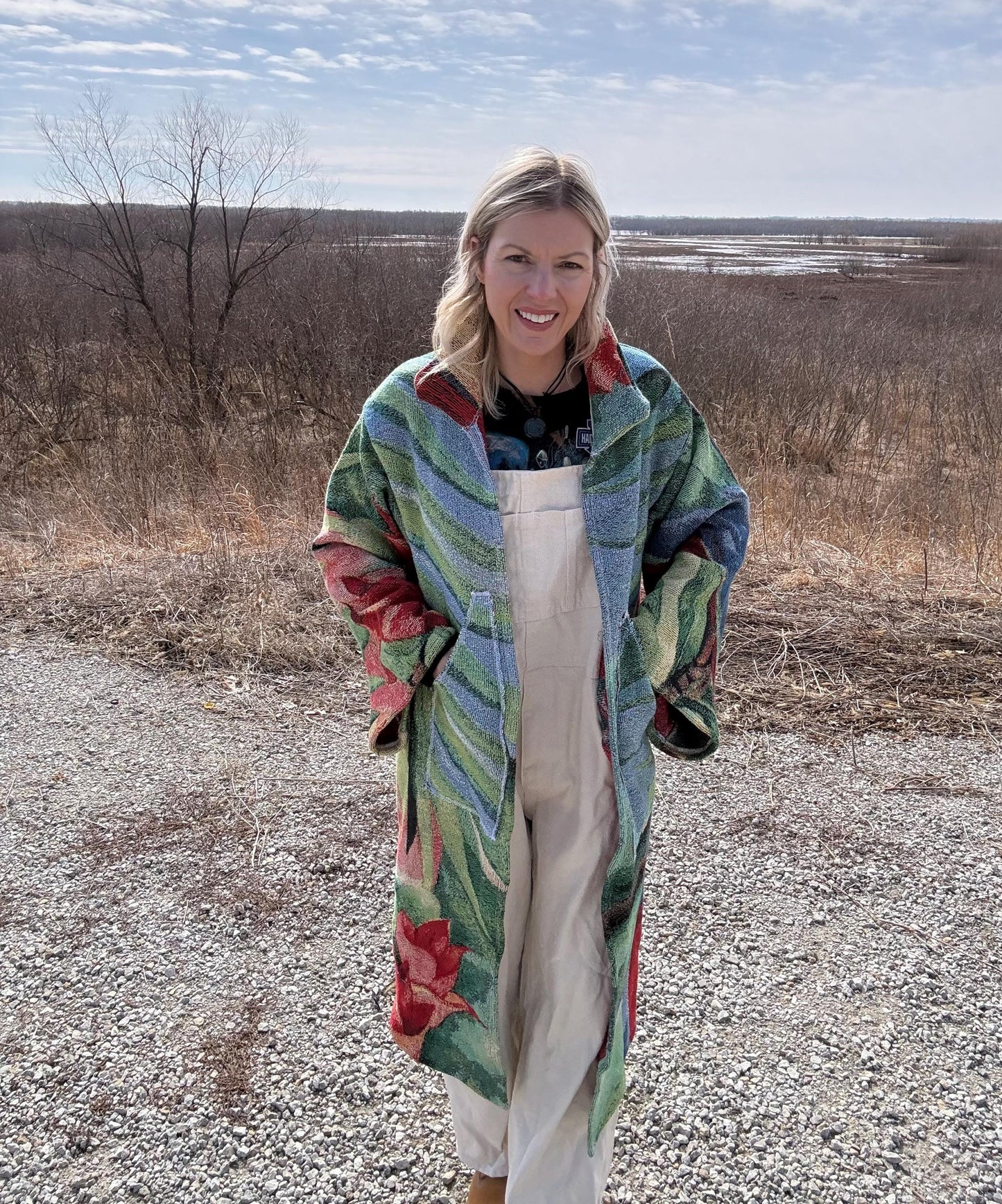 Scarlet Macaw Spirit Cozy Long Blanket Jacket