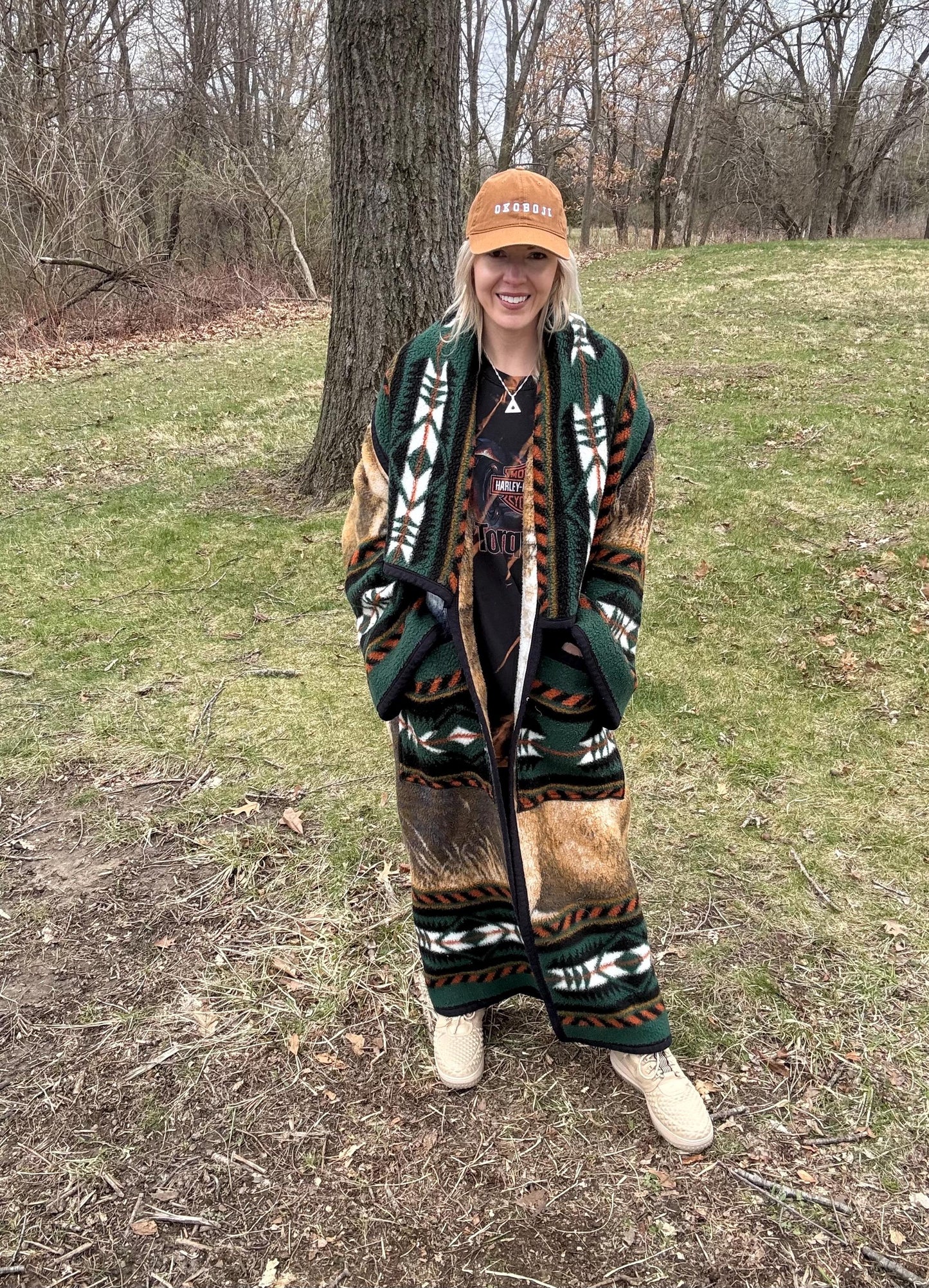 Buck & Doe Maximalist Long Fleece Blanket Robe