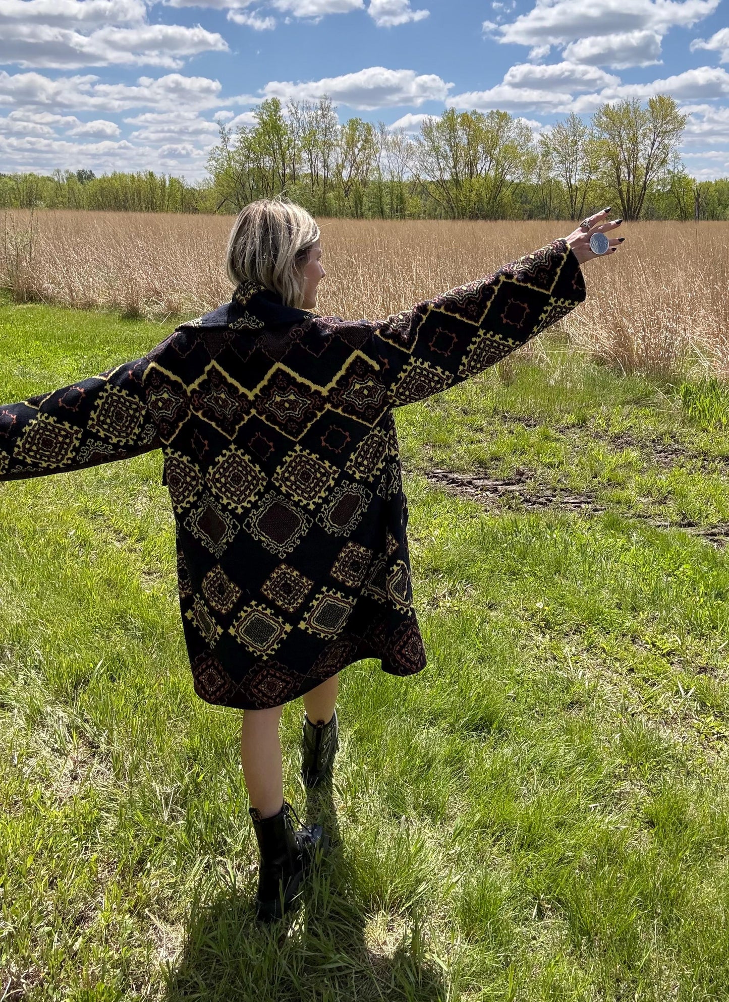 Romantic Deep Navy Geometric Lightweight Wool Blanket Coat