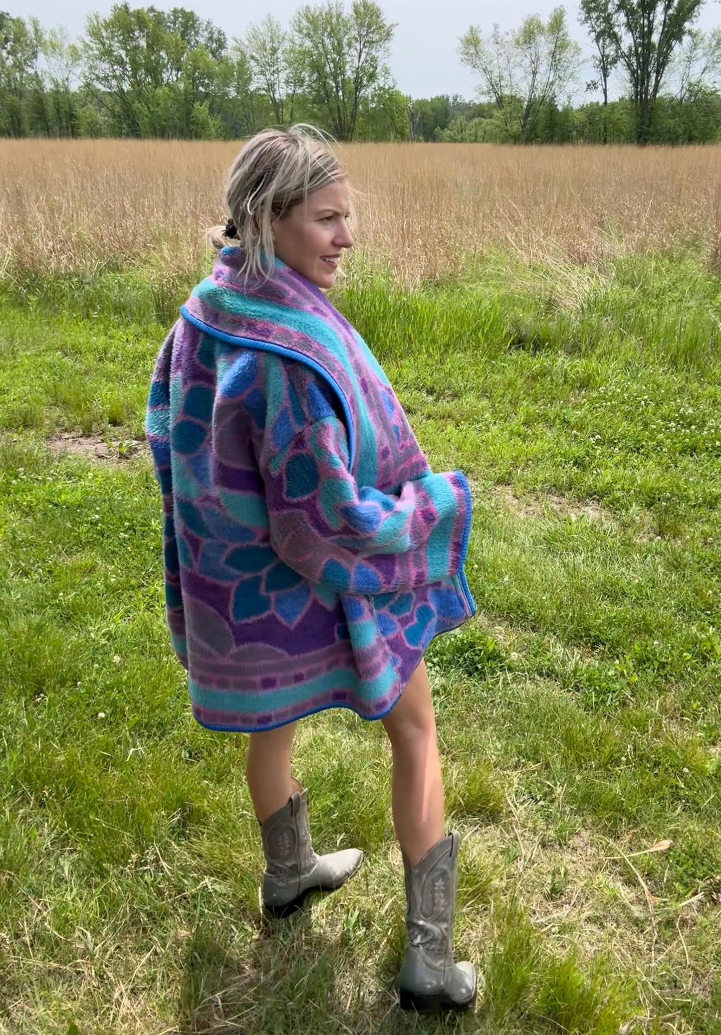 Etheral Flowers Periwinkle & Pink Cozy Warm Fleece Blanket Coat