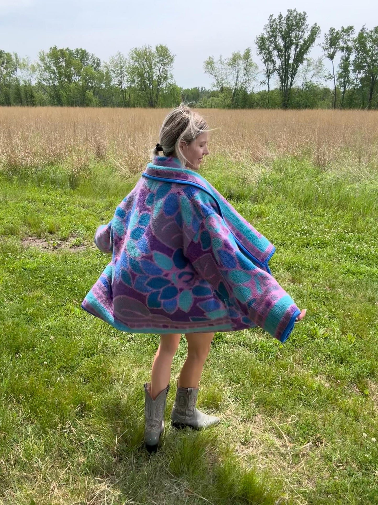 Etheral Flowers Periwinkle & Pink Cozy Warm Fleece Blanket Coat